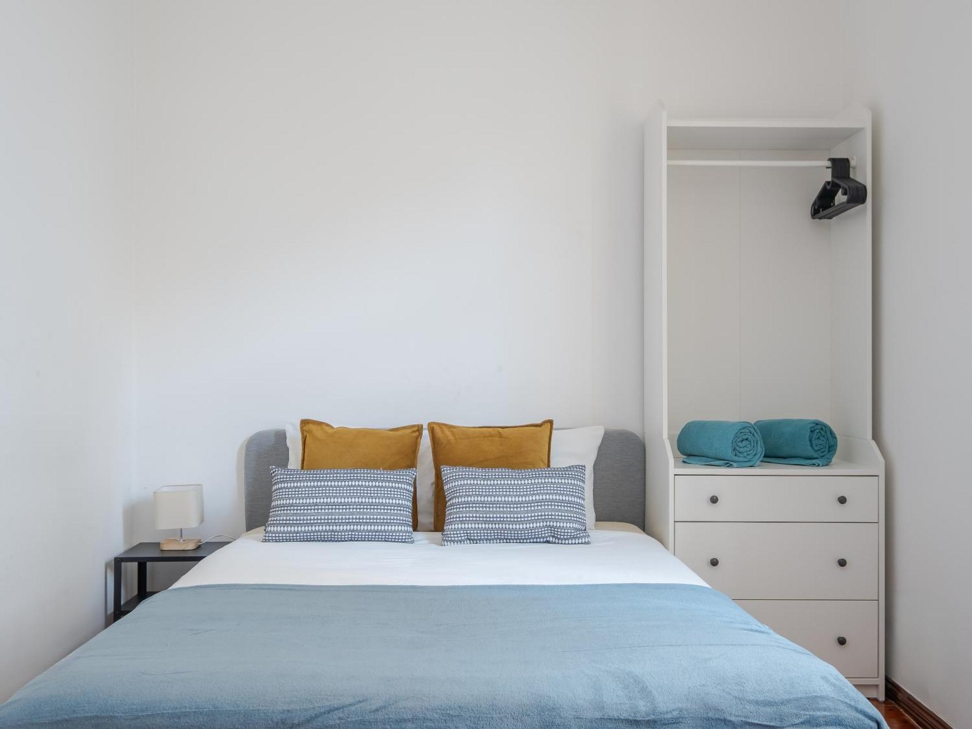 Cool Apartment Near Alfama Лиссабон Экстерьер фото