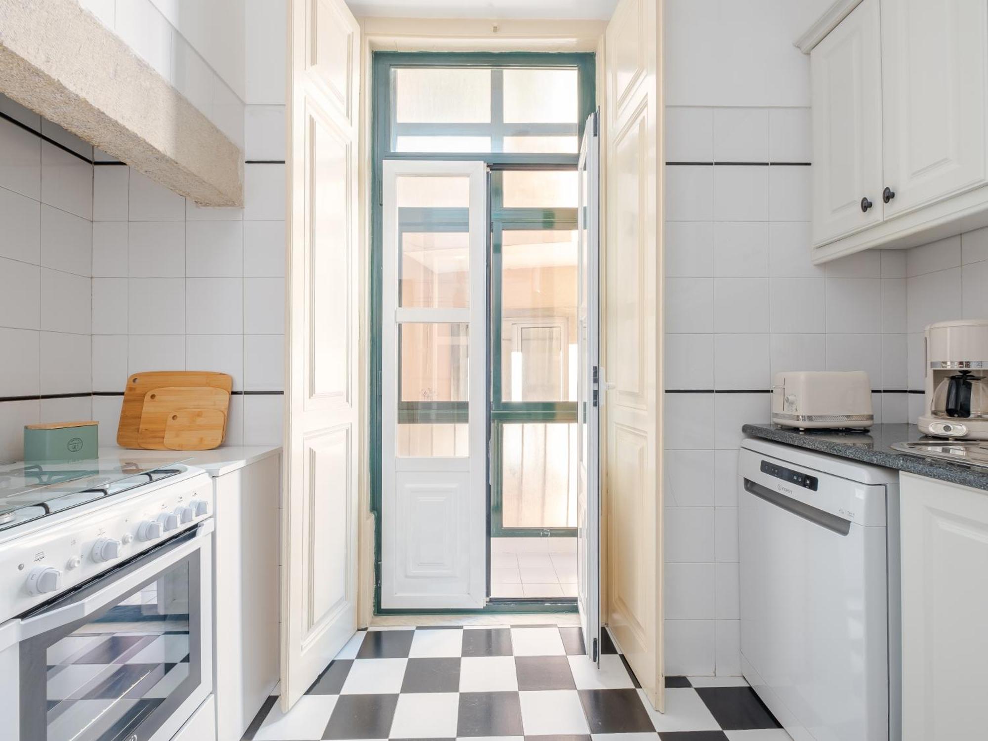 Cool Apartment Near Alfama Лиссабон Экстерьер фото