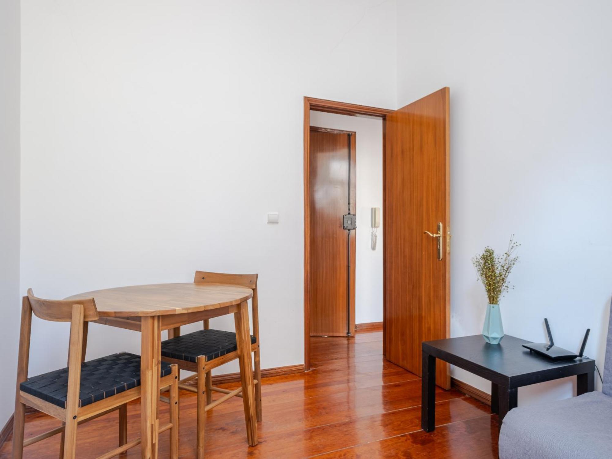 Cool Apartment Near Alfama Лиссабон Экстерьер фото