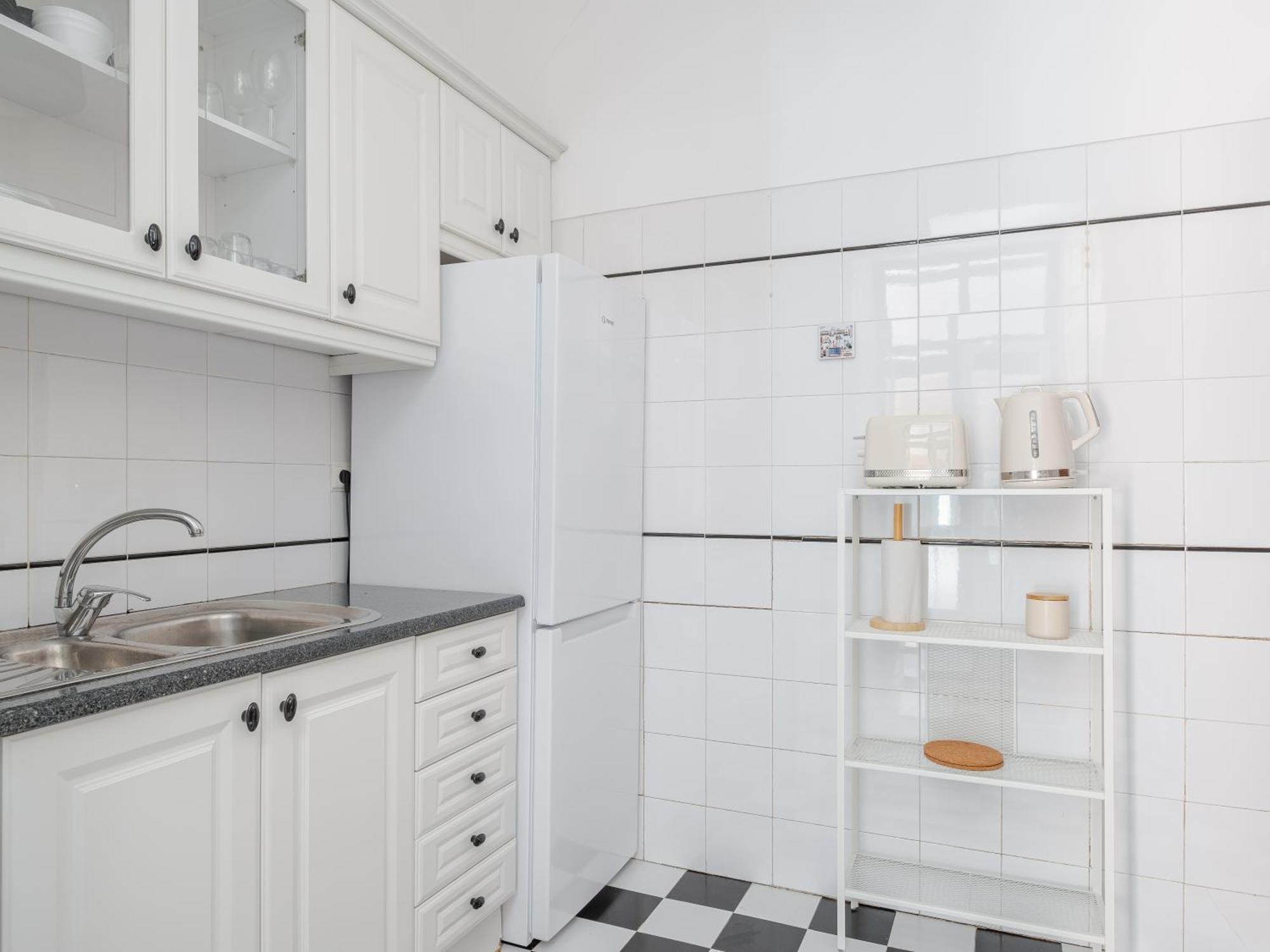 Cool Apartment Near Alfama Лиссабон Экстерьер фото